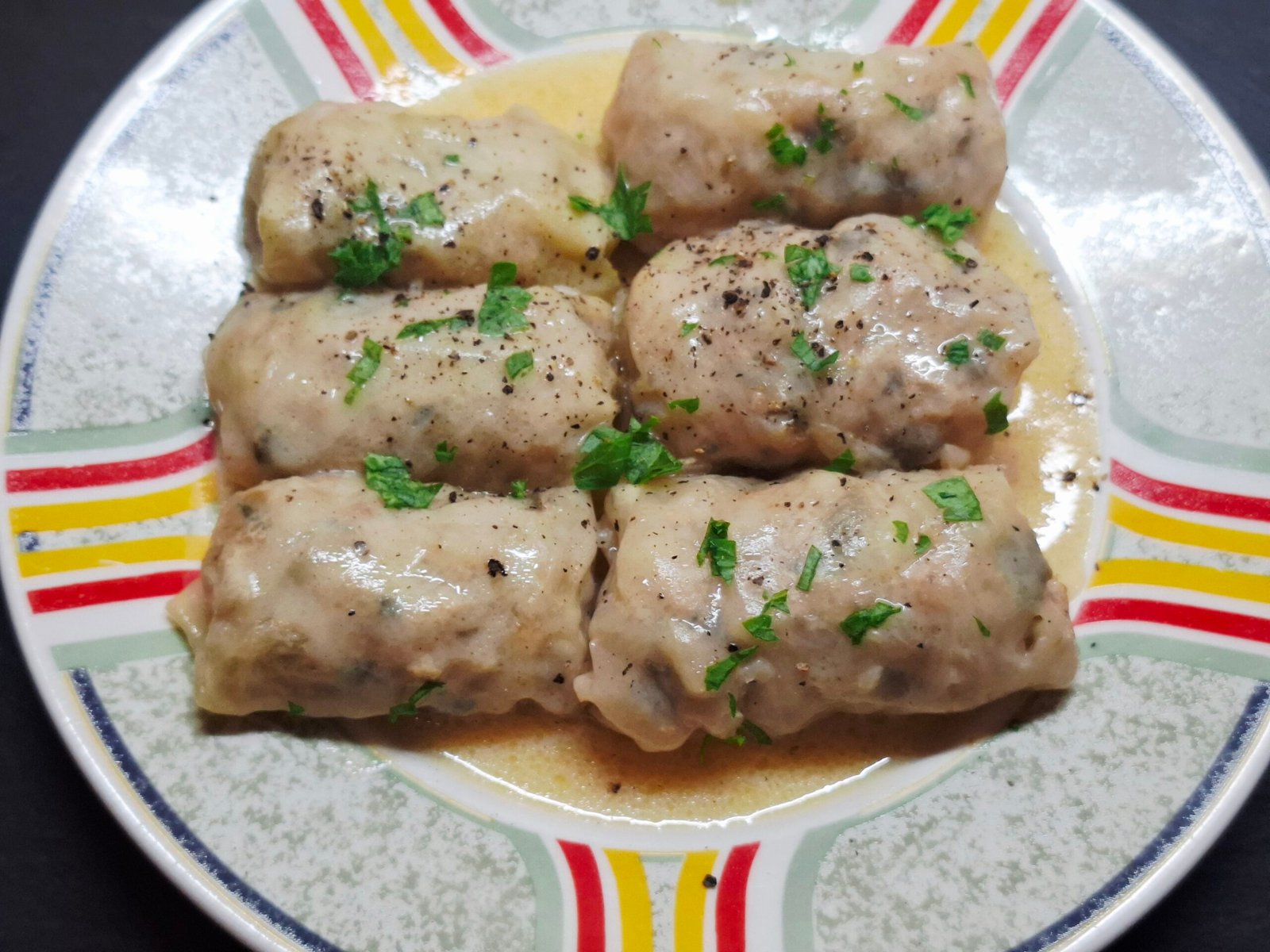 Зелеви сарми по гръцки/Λαχανοδολμαδεσ/